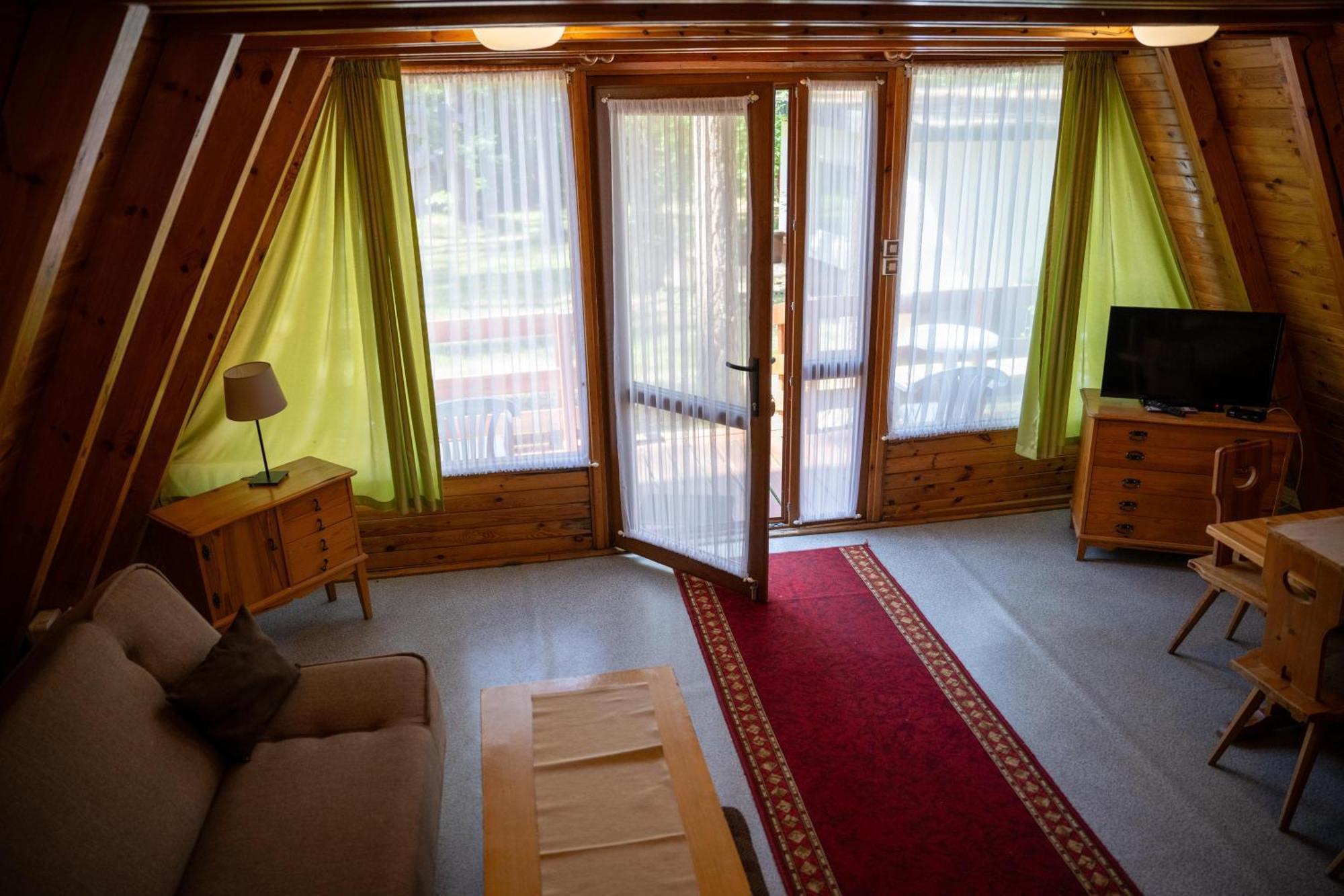 "Lesne Ustronie" Villa Byslaw Kültér fotó